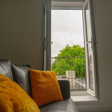Modern Apartments Near Cardiff City Centre 外观 照片