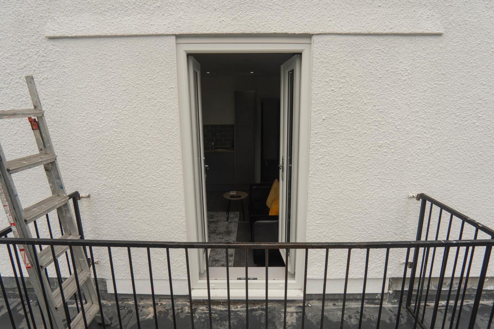 Modern Apartments Near Cardiff City Centre 外观 照片